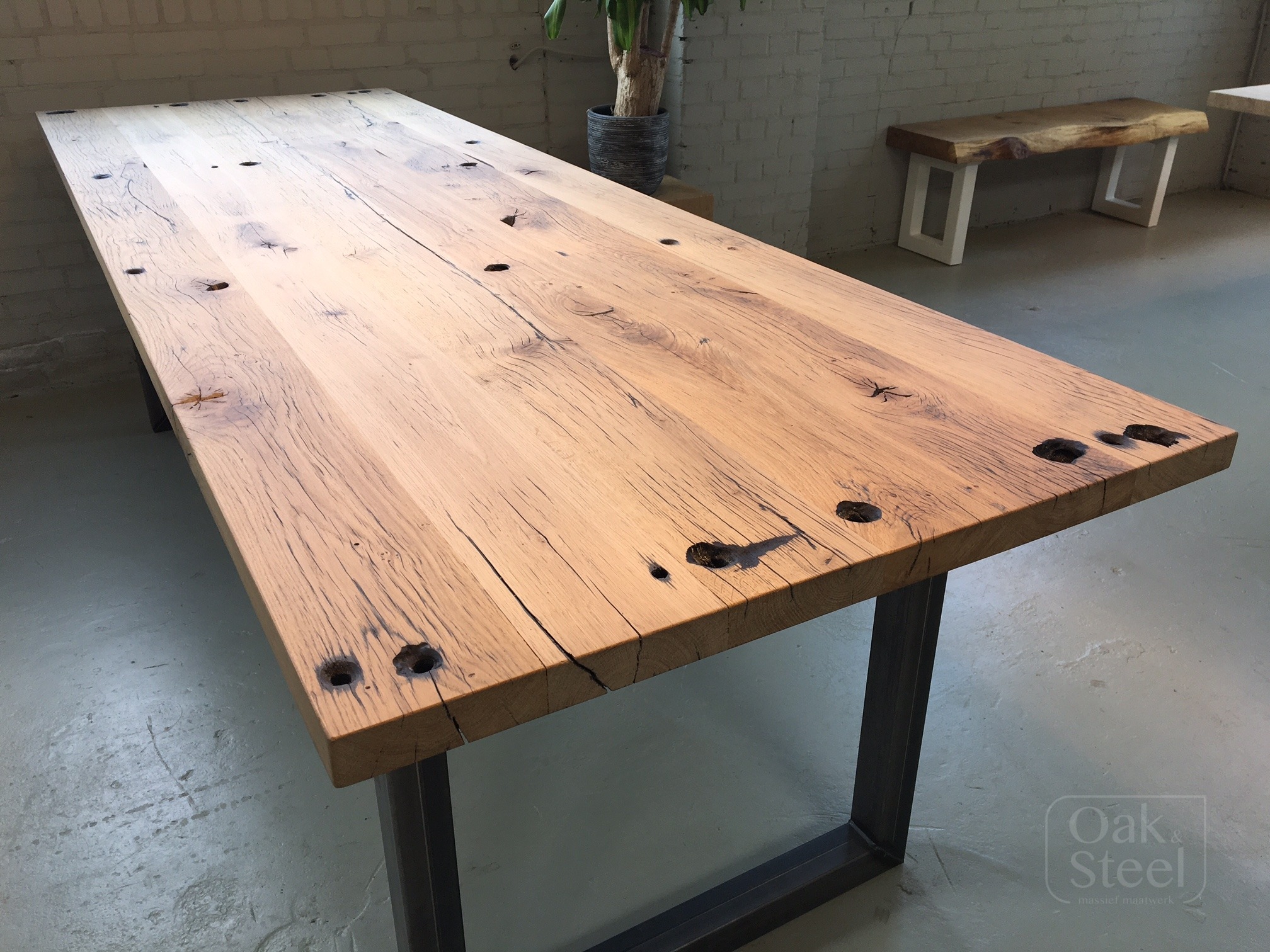 troosten Regenboog plank Robuuste tafels - Oak & Steel